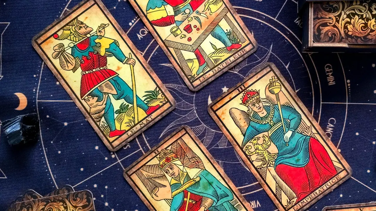 Patru zodii vor avea noroc financiar în toamna 2026, prezis de tarot